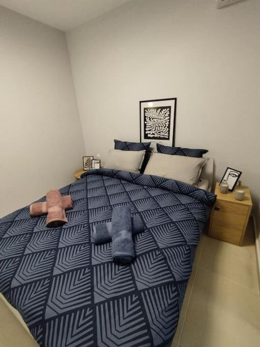 Floral Home 1 - Ground Floor Apt With Courtyard And Private Parking! Athens Ngoại thất bức ảnh